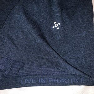 Men’s Lululemon technical shirt